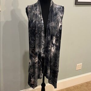 Popana Black and Gray Tie Dye Sleeveless Cardigan